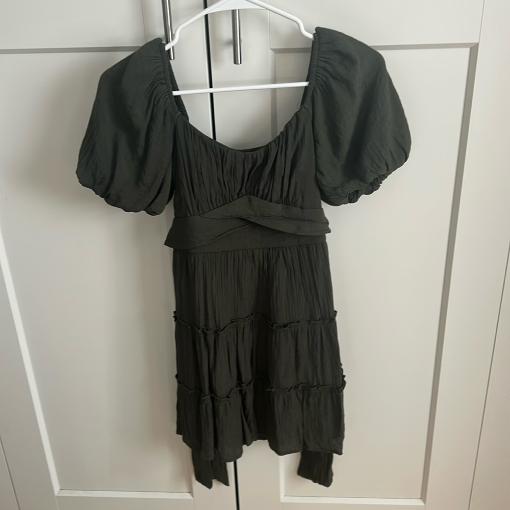 Elegant Black Puff Sleeve Dress
